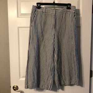 LOFT navy & white full leg crops